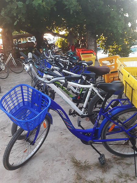 voyage aux seychelles la digue en vélo